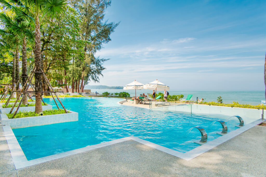 Beachfront Pool