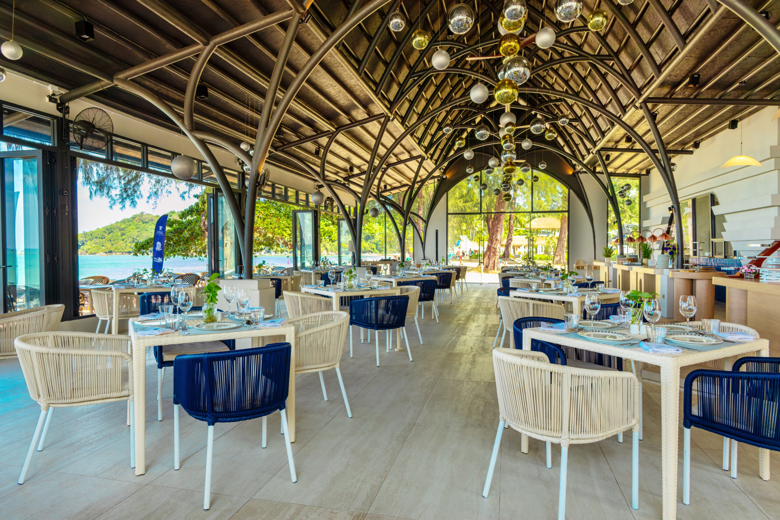 Wai Wai Restaurant - 07 (Daylight)